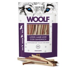 Woolf poslastica za pse – mekani sendvič s janjetinom i bakalarom (dugi oblik), 100 g